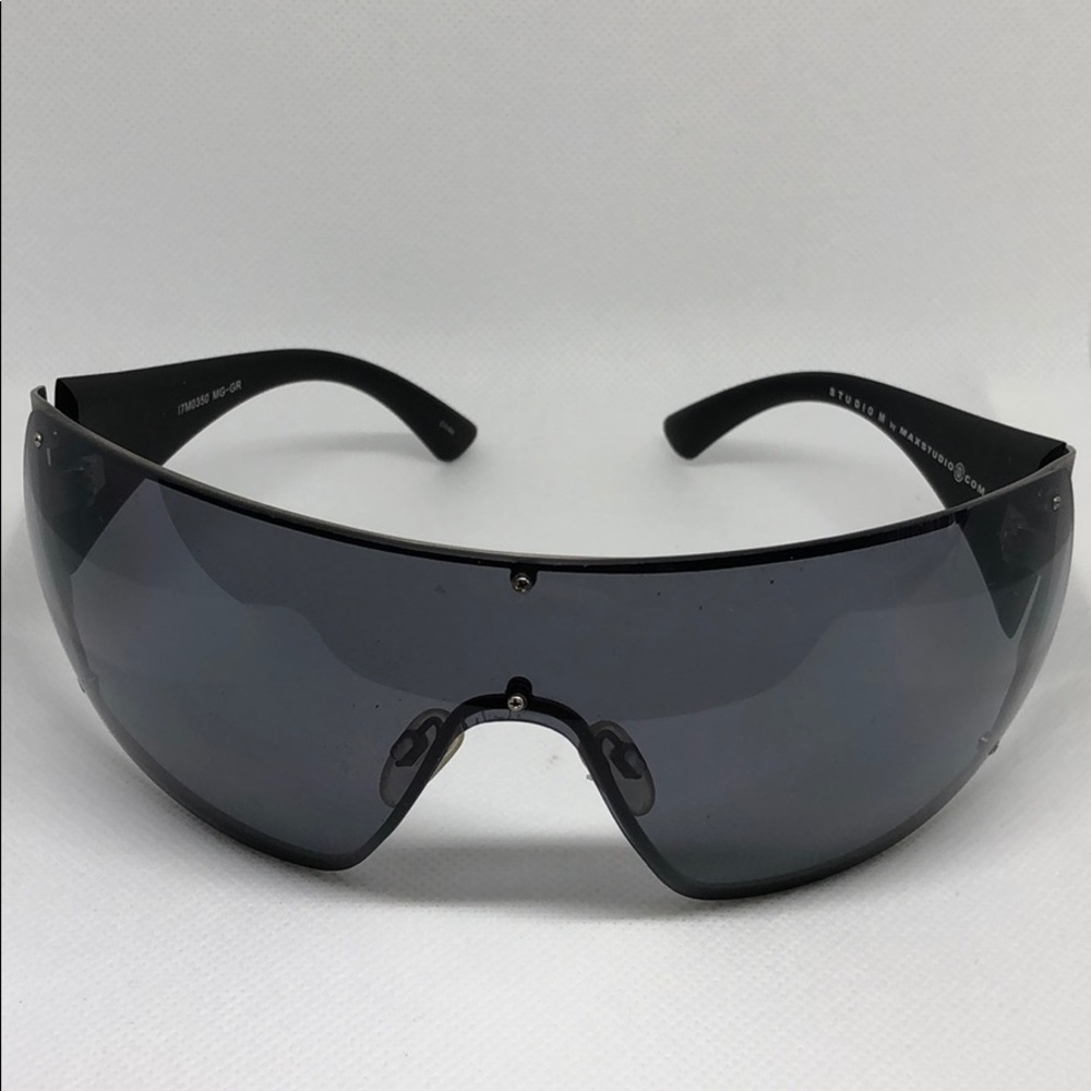 Max Studio Sunglasses NWOT